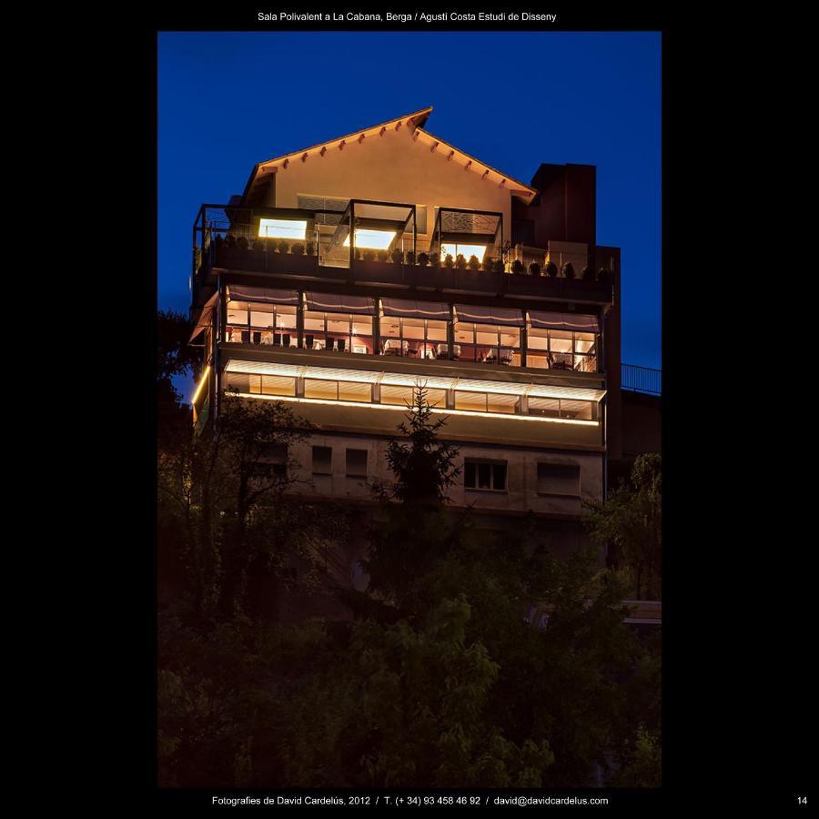 Hotel La Cabana Berga Bagian luar foto